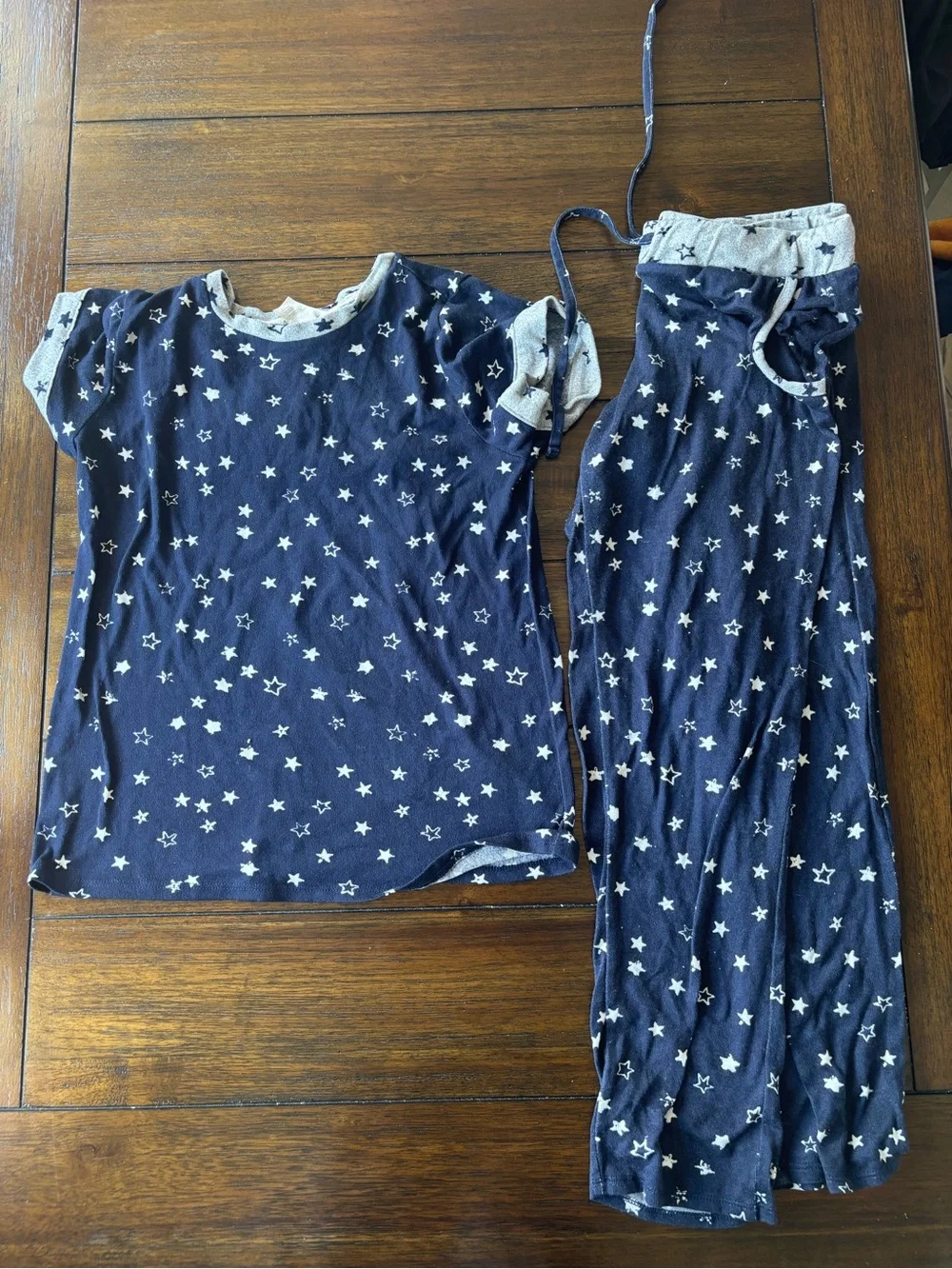 Women’s Navy Star Print Pajama Set